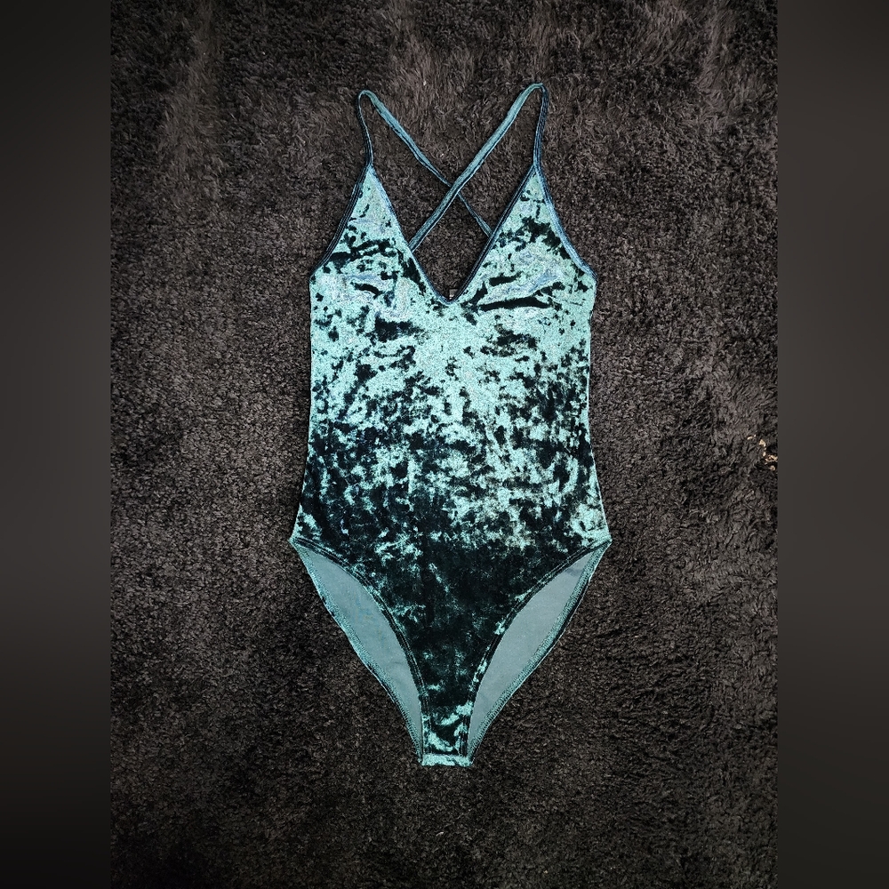 Forever 21 Green Velvet Bodysuit - Size Small